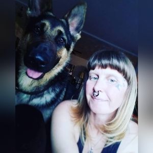 Meet your Posher, Sha